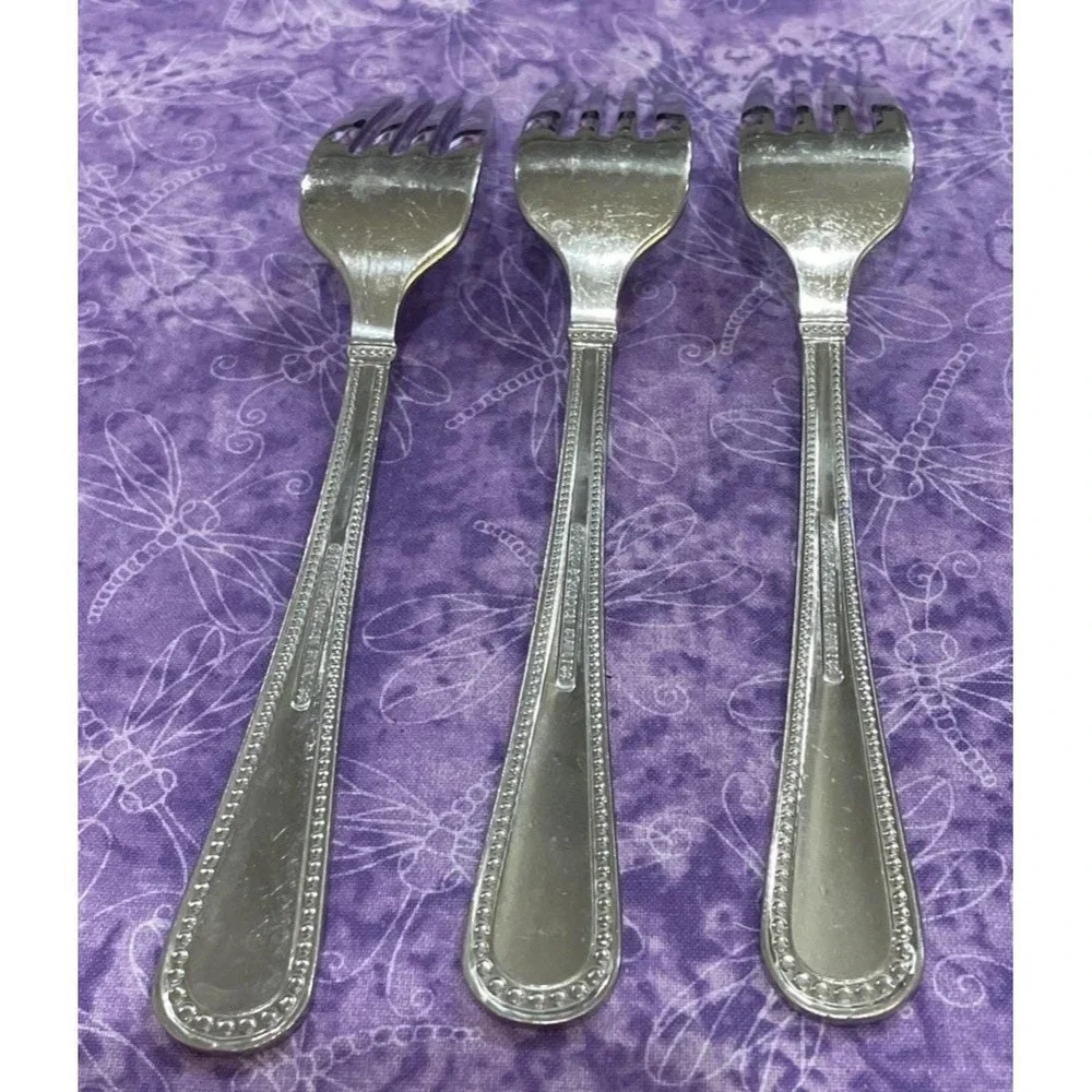 Reed & Barton Kendall Stainless Salad Forks 3 Piece Set Beaded Outline Flatware‎